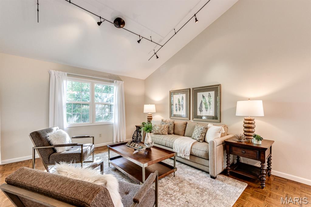 7366 Westover Colonial Lane