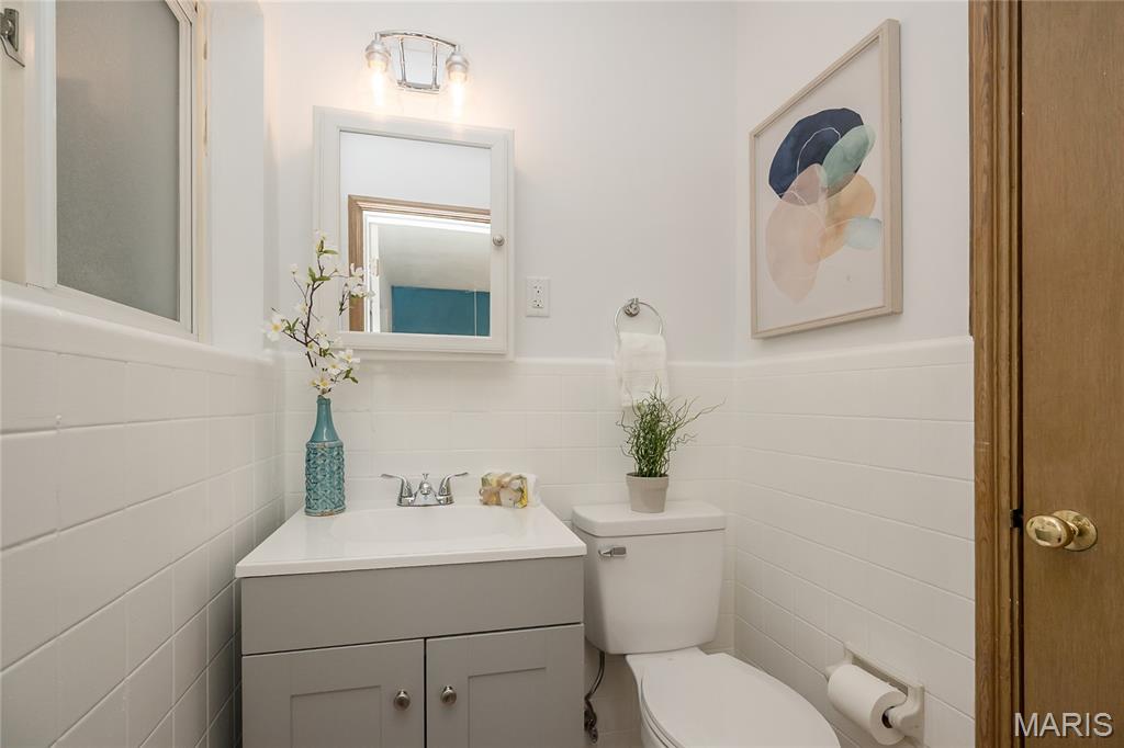 9838 Oak Haven Avenue