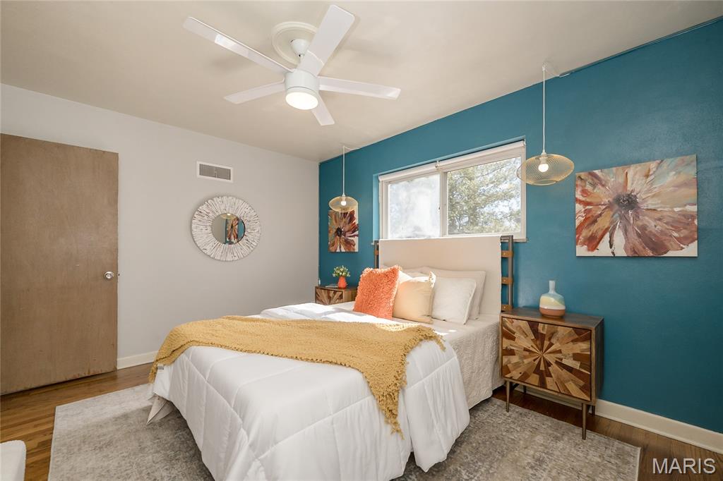 9838 Oak Haven Avenue