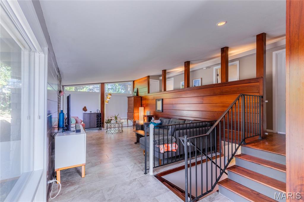 680 Craigwoods Drive