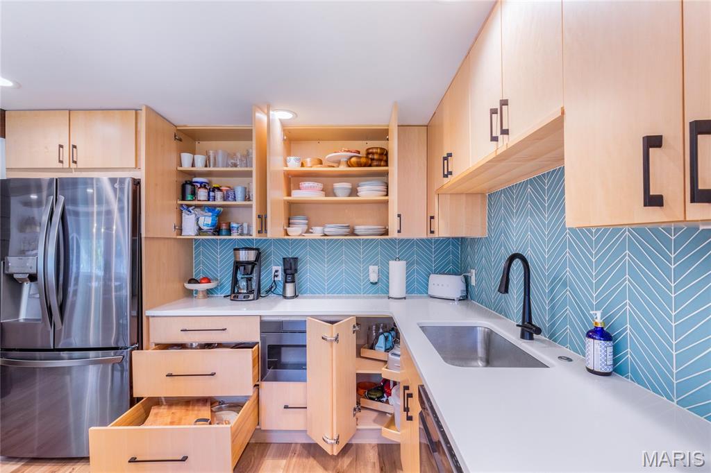 680 Craigwoods Drive