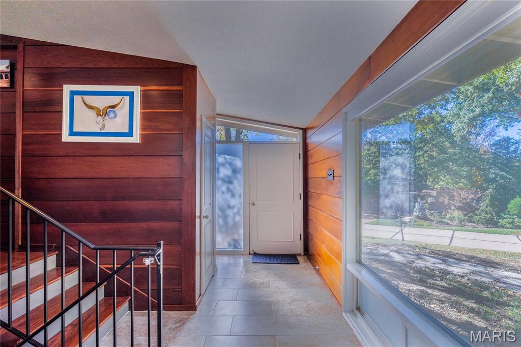 680 Craigwoods Drive