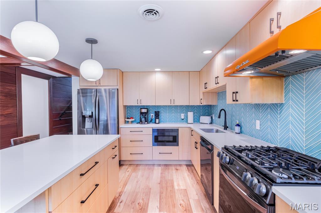 680 Craigwoods Drive