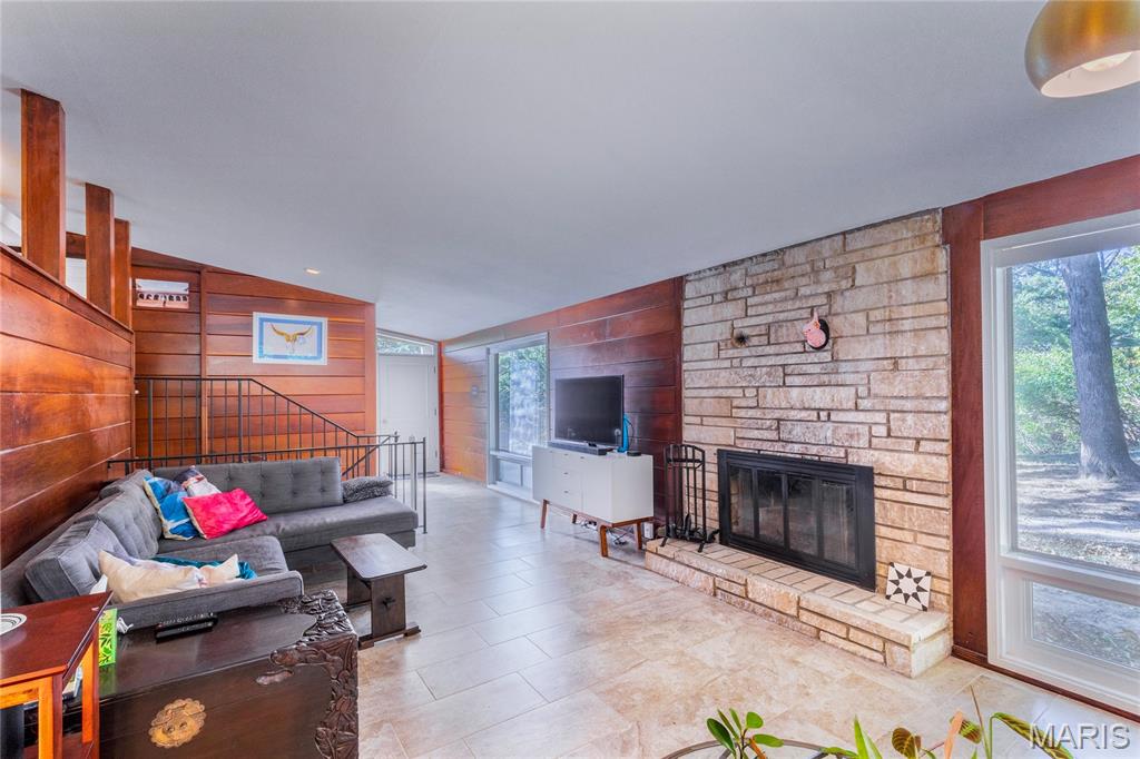 680 Craigwoods Drive