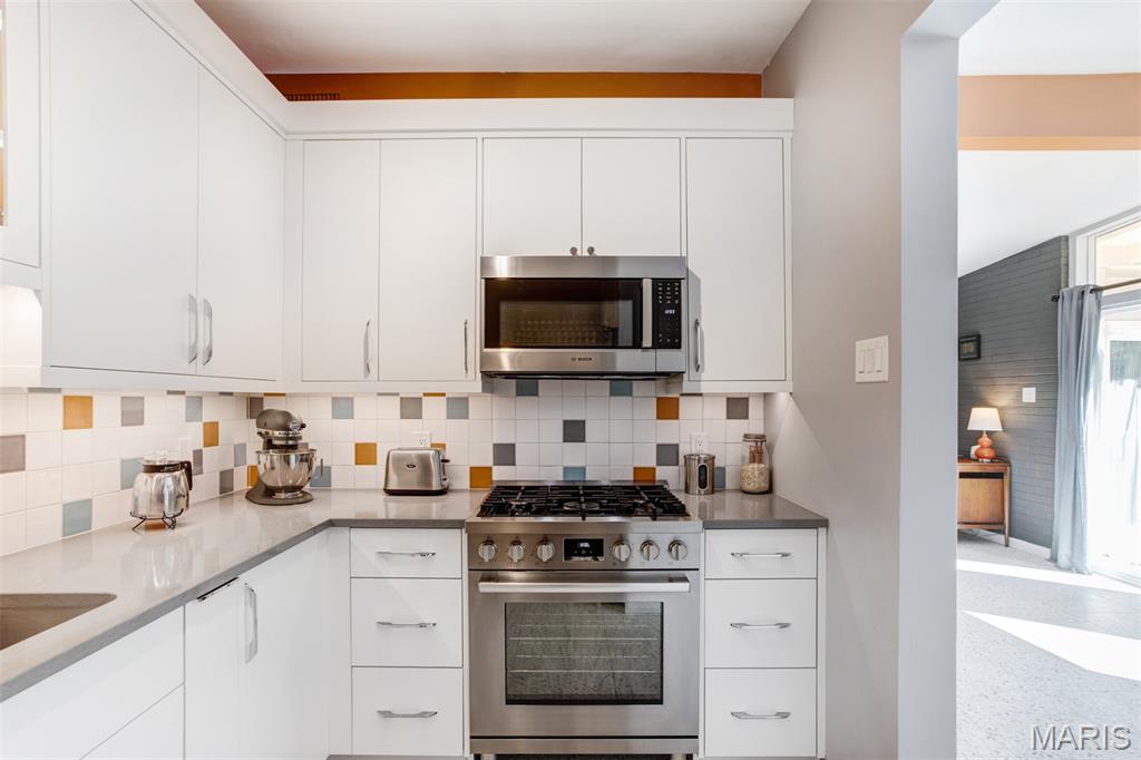 709 Cheviot Court