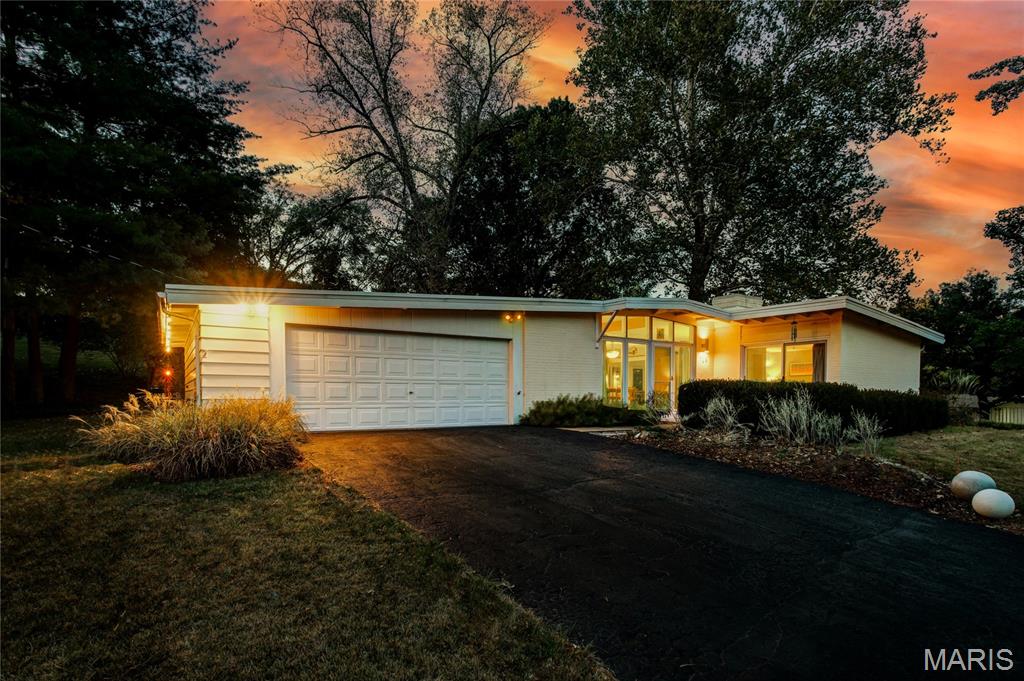 709 Cheviot Court