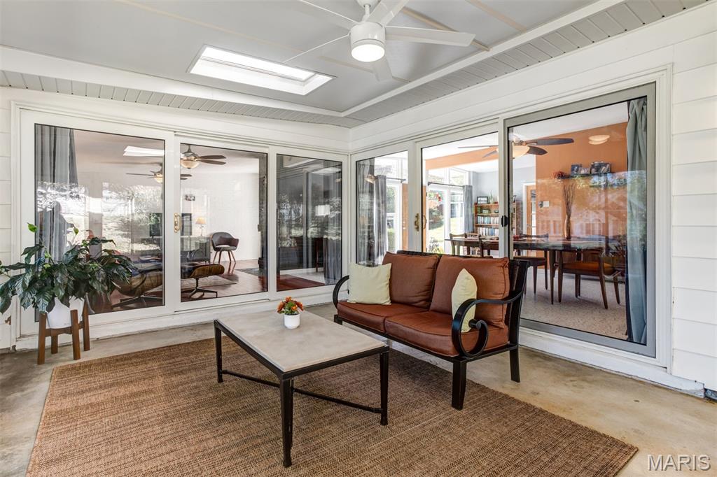 709 Cheviot Court
