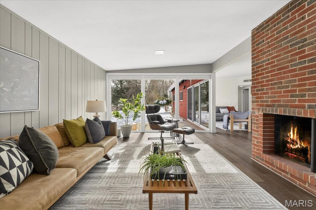 2402 Saint Giles Road