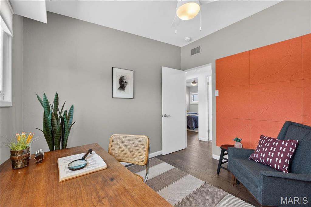 2402 Saint Giles Road