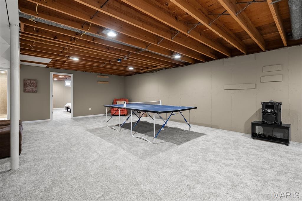 2046 Willow Leaf Drive