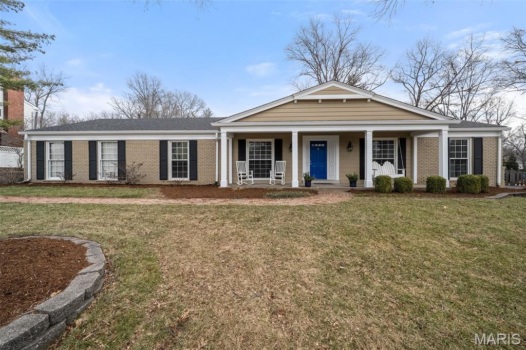 2046 Willow Leaf Drive