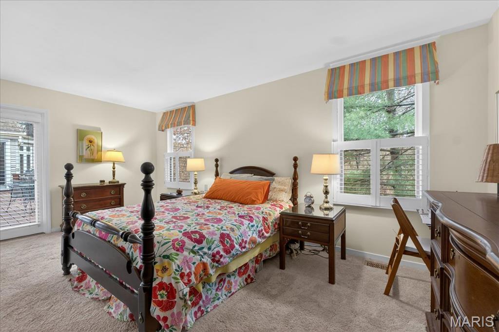 2133 Hunters Way Court