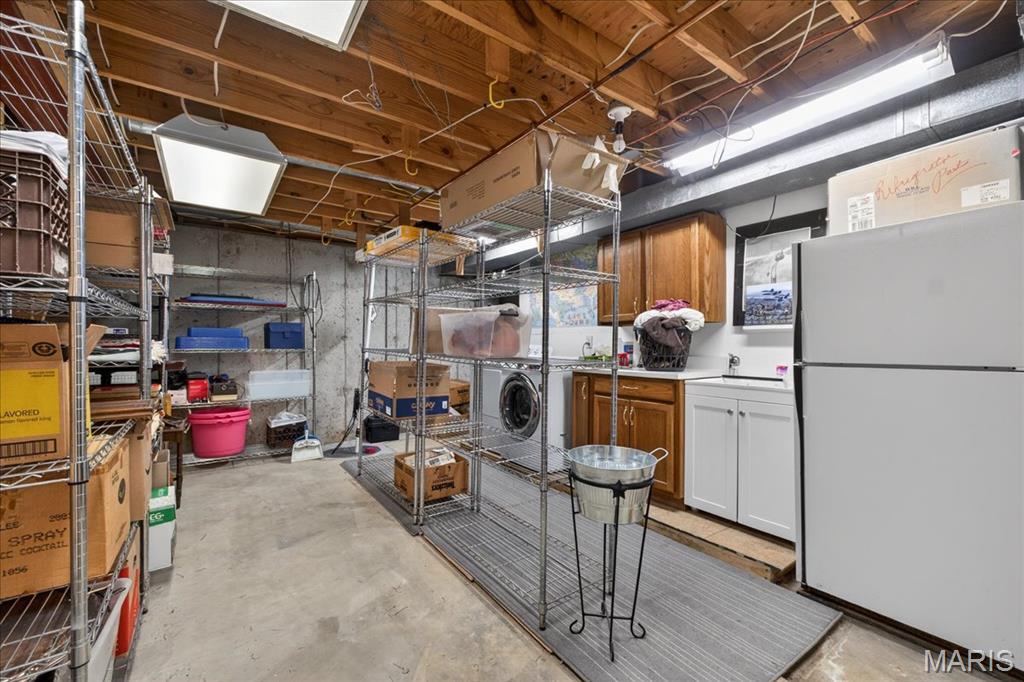 2133 Hunters Way Court