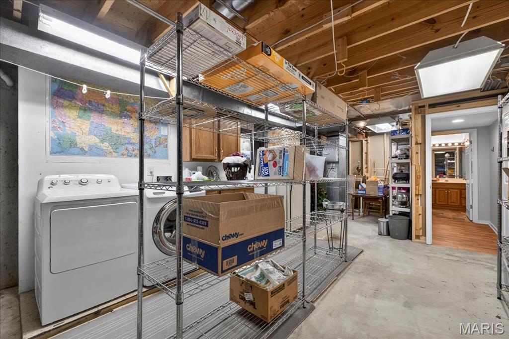 2133 Hunters Way Court