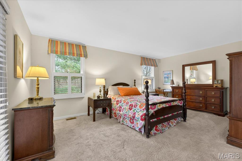 2133 Hunters Way Court