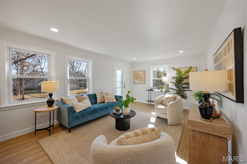 831 S Harrison Avenue