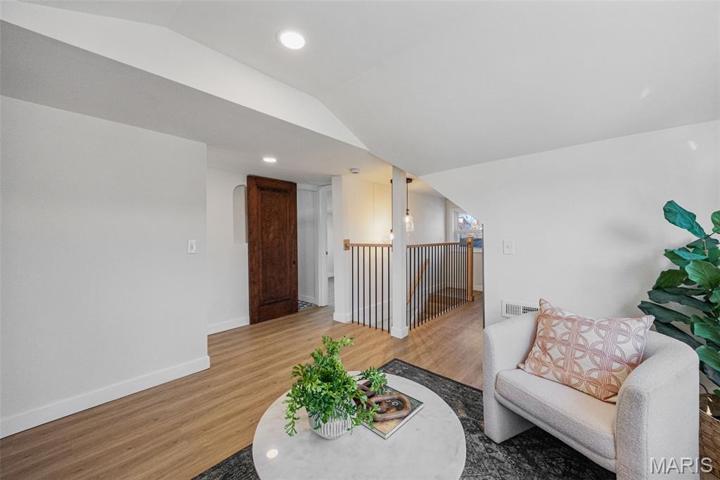 831 S Harrison Avenue