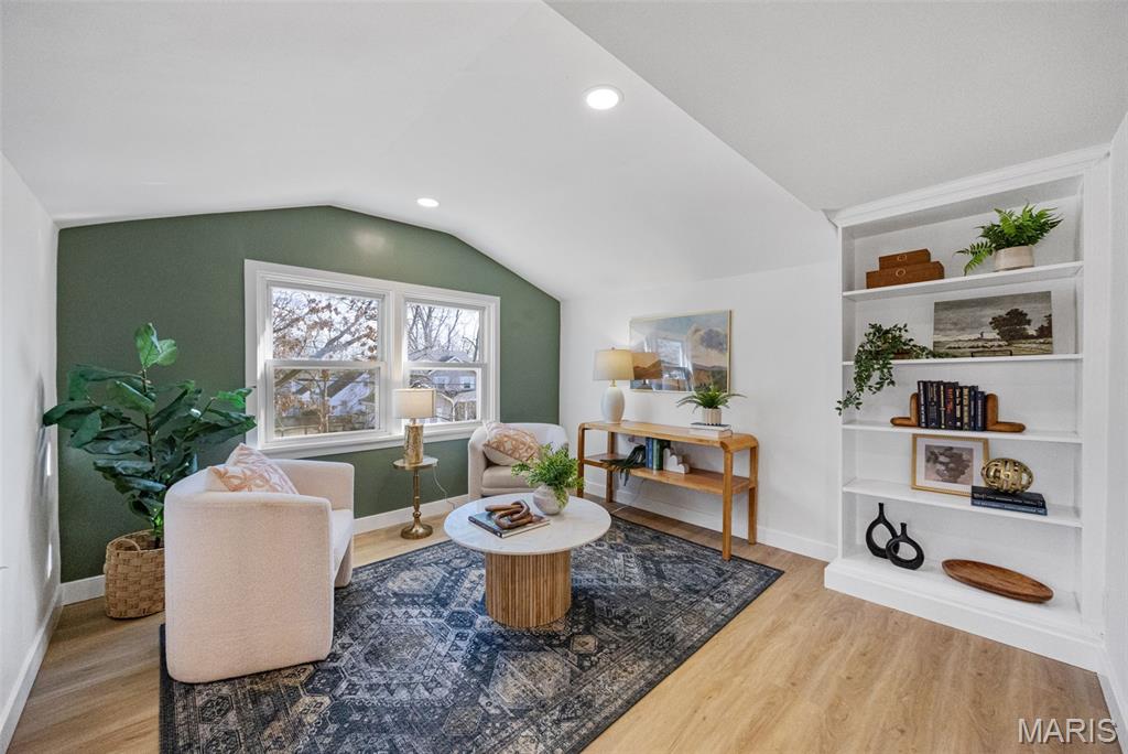 831 S Harrison Avenue