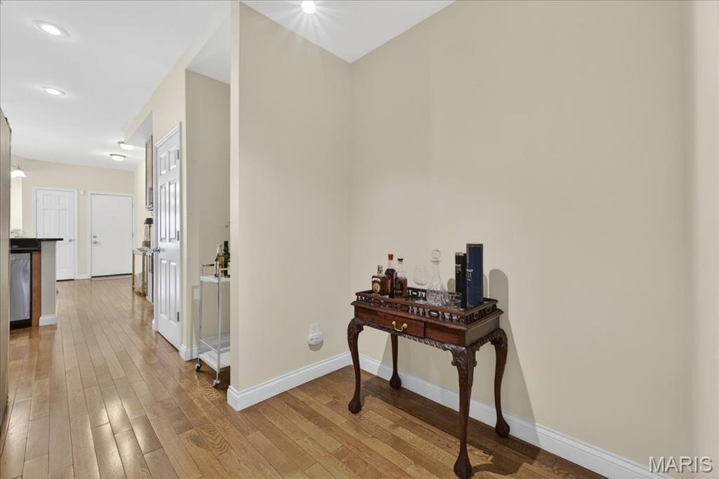 4317 Maryland Avenue Unit: 1E