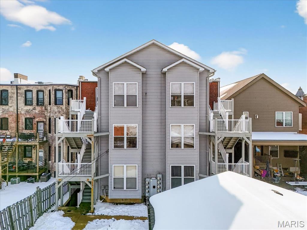 4317 Maryland Avenue Unit: 1E