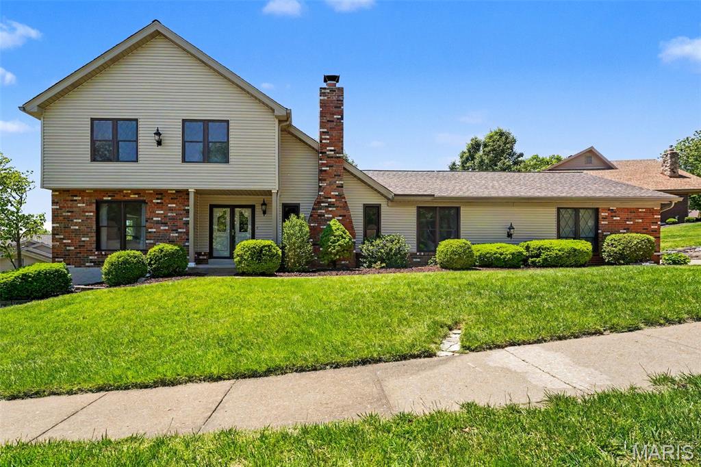 5022 Amber Place Drive