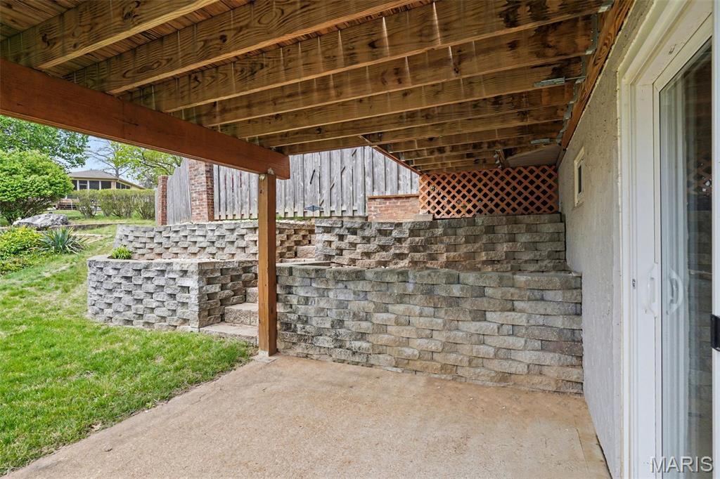 5022 Amber Place Drive