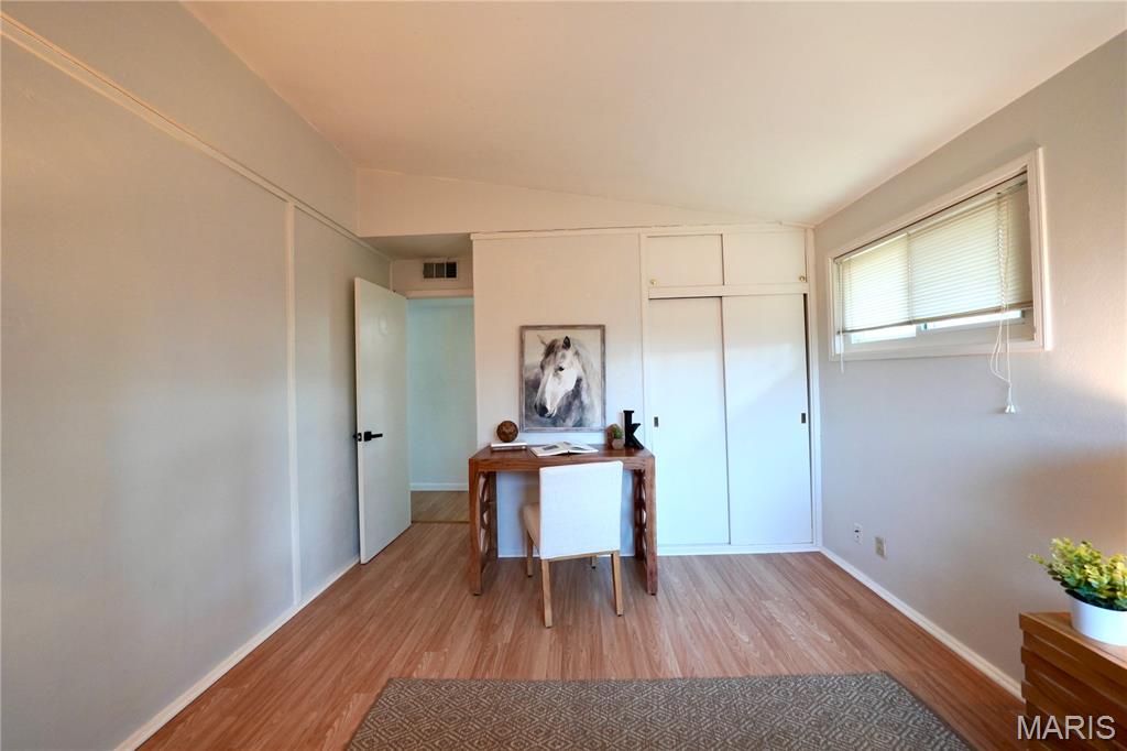 1701 Ridgewood Drive