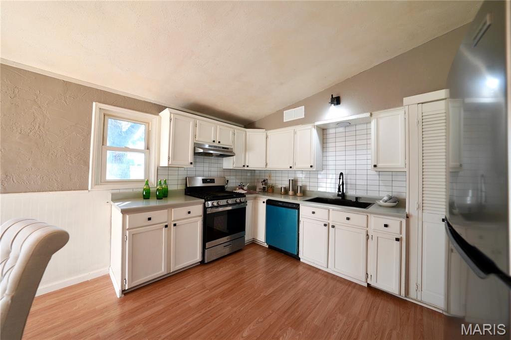 1701 Ridgewood Drive