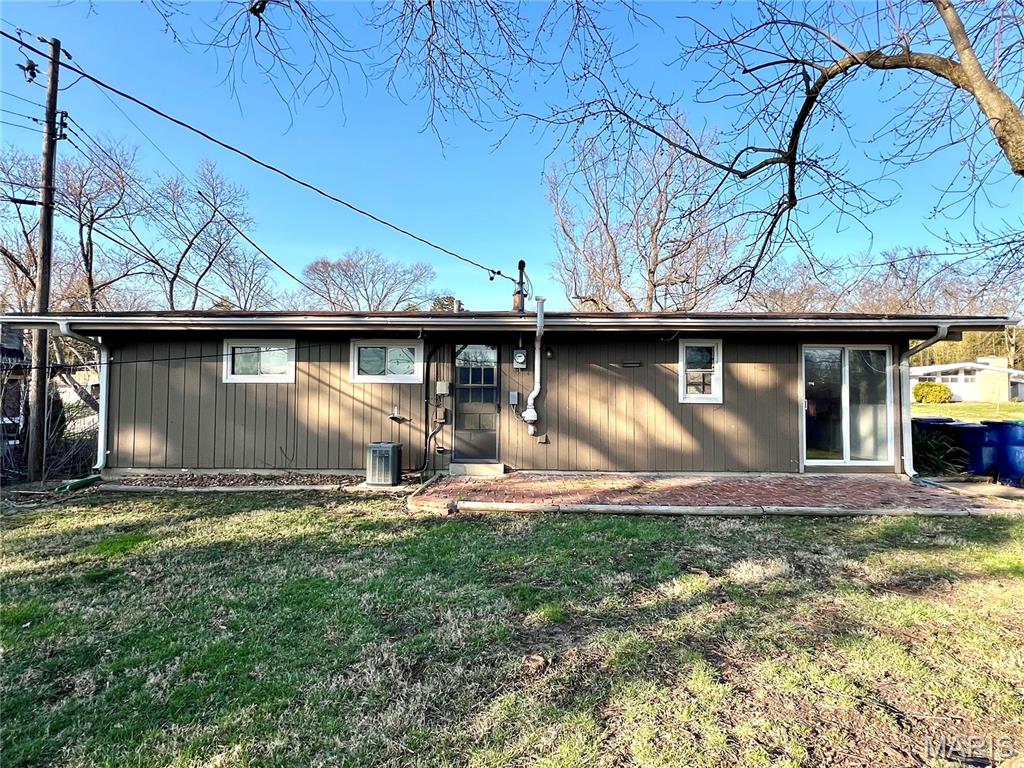 1701 Ridgewood Drive