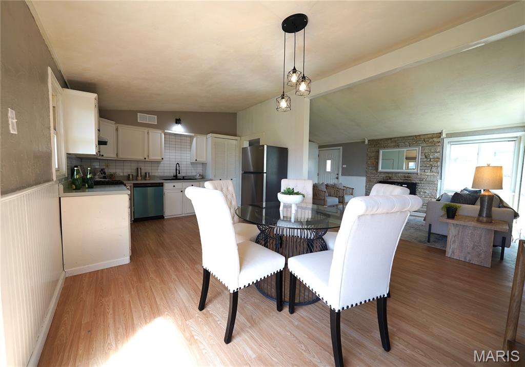 1701 Ridgewood Drive
