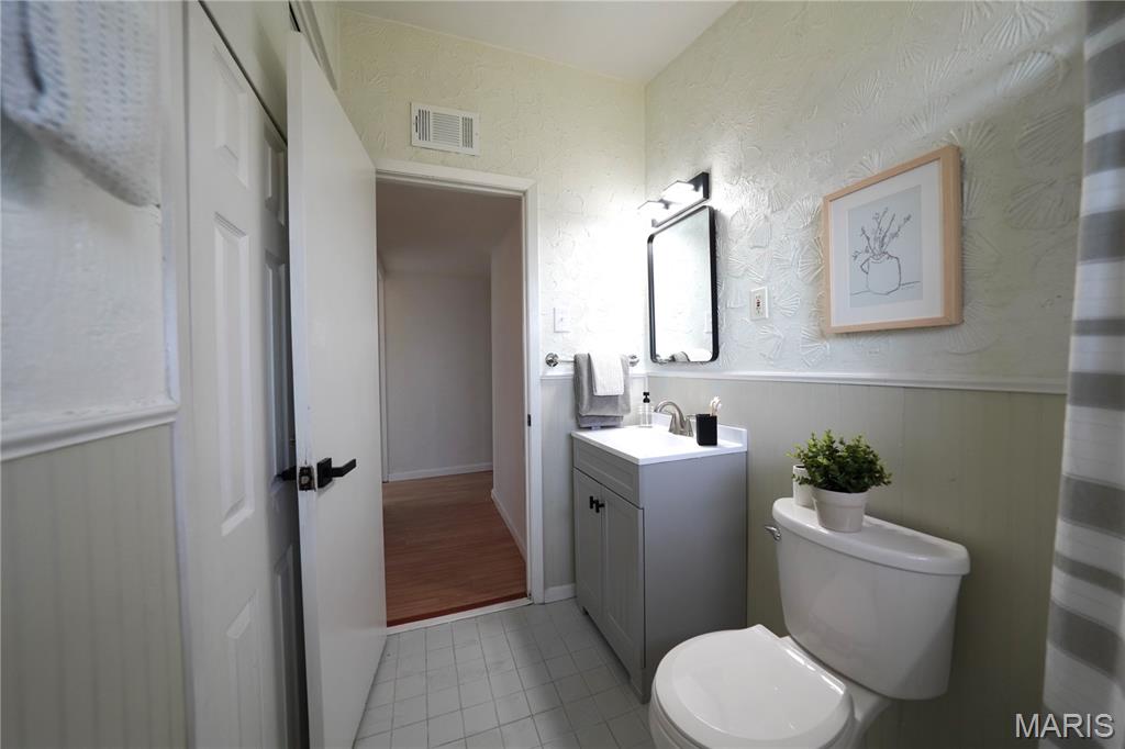 1701 Ridgewood Drive