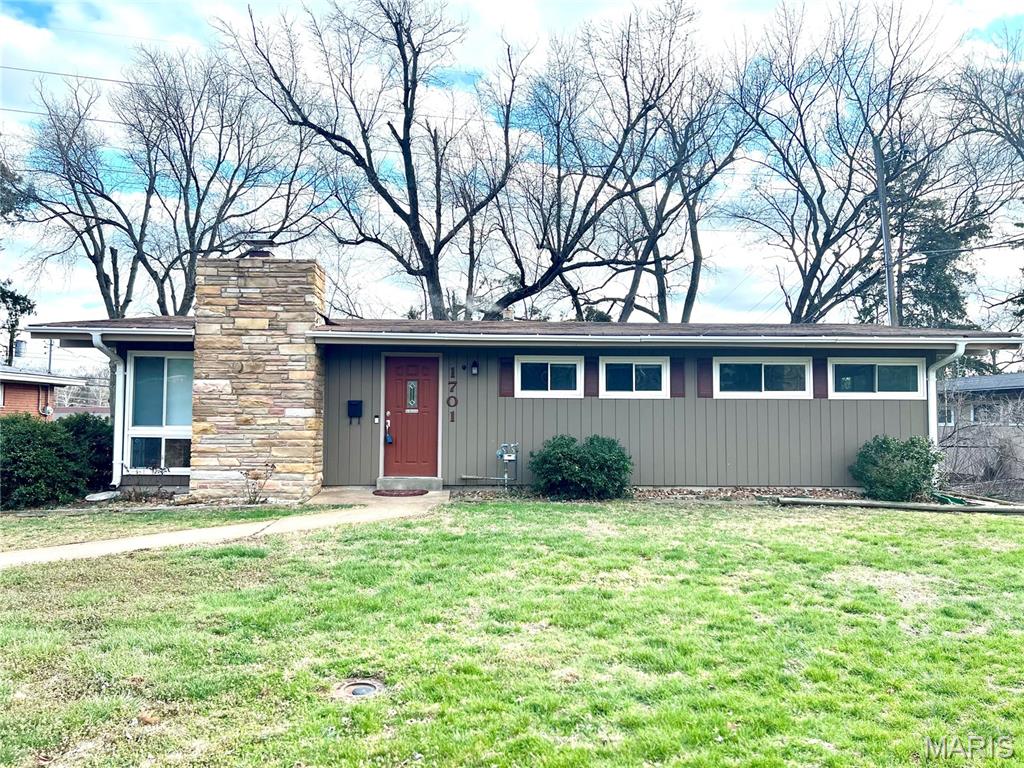 1701 Ridgewood Drive