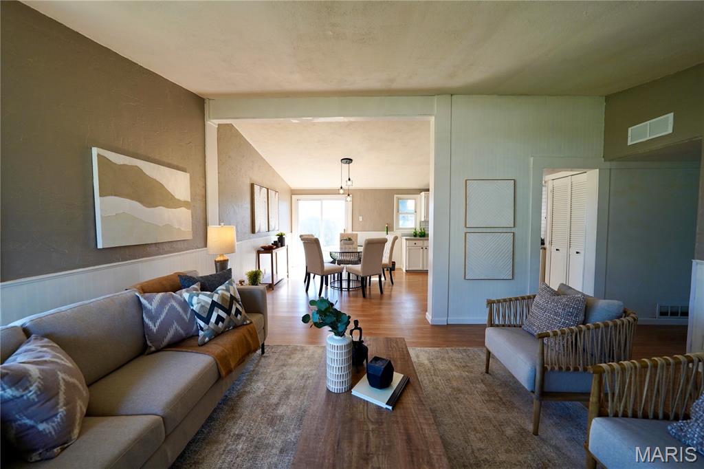 1701 Ridgewood Drive