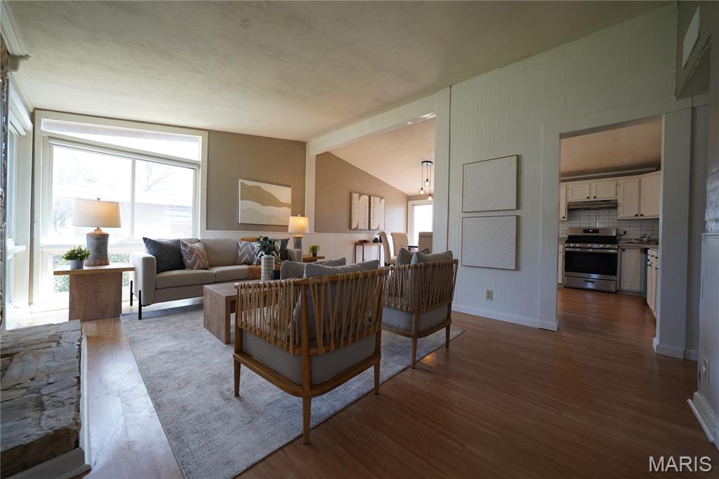 1701 Ridgewood Drive