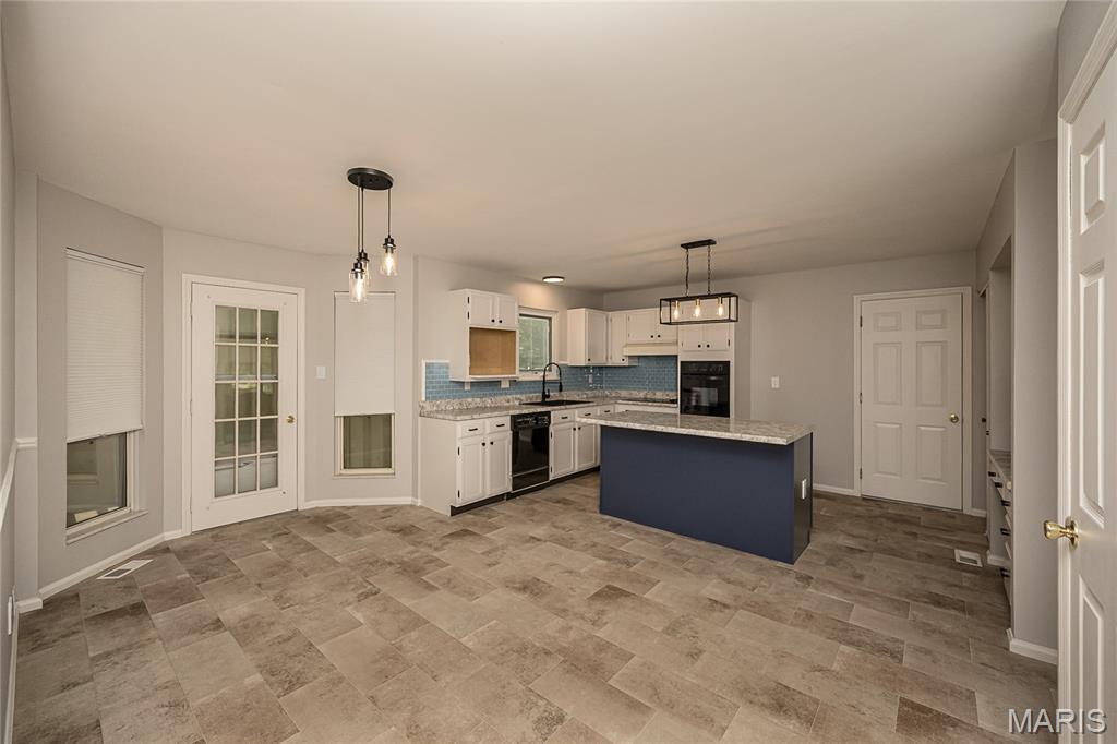 3052 Wood Poppy Drive