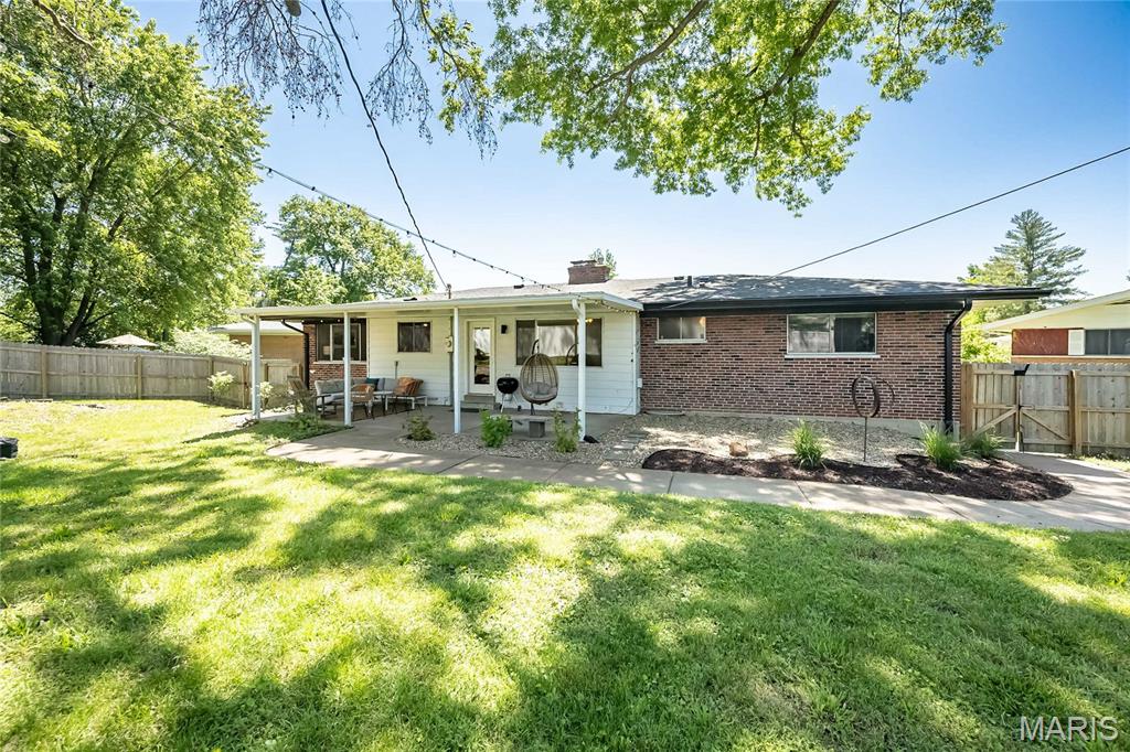 8901 Larchwood Court