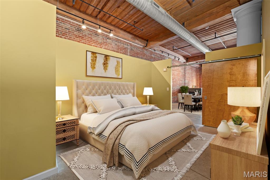 1015 Washington Avenue Unit: 206
