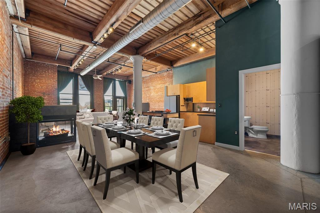 1015 Washington Avenue Unit: 206