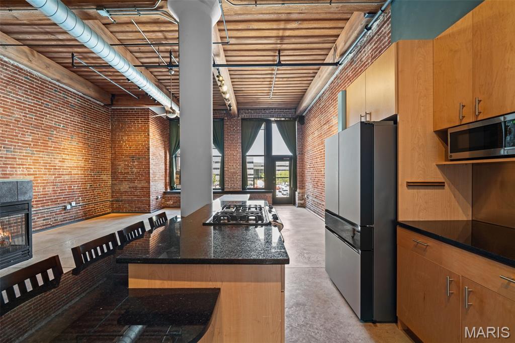 1015 Washington Avenue Unit: 206