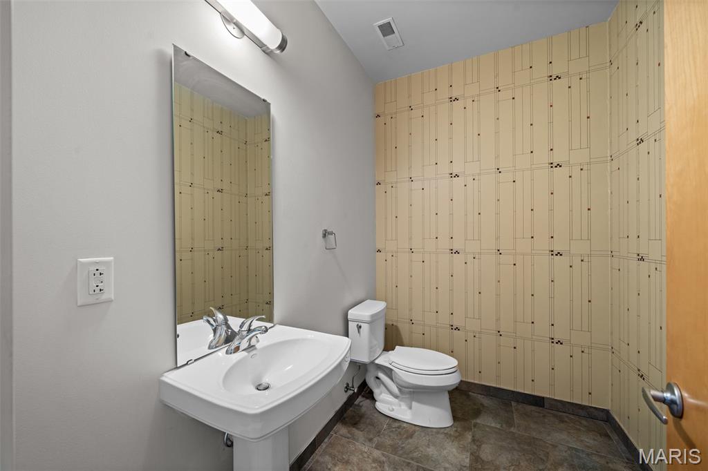 1015 Washington Avenue Unit: 206