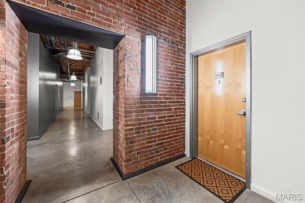 1015 Washington Avenue Unit: 206