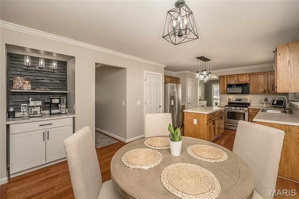 7313 Cinnamon Teal Drive