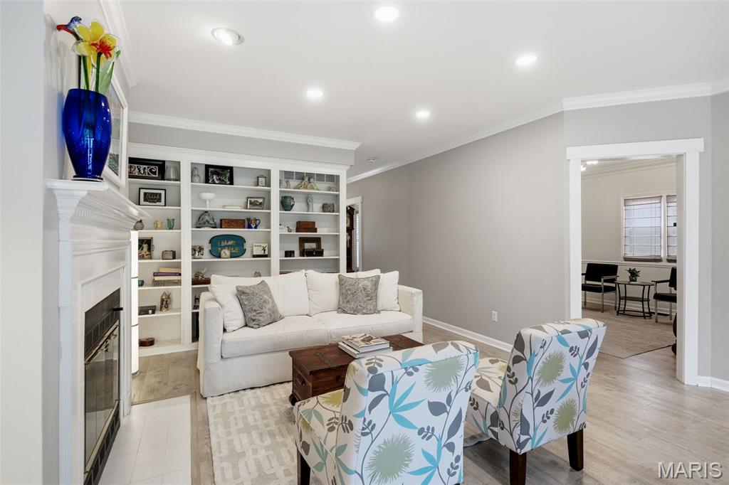 1187 Hawken Place
