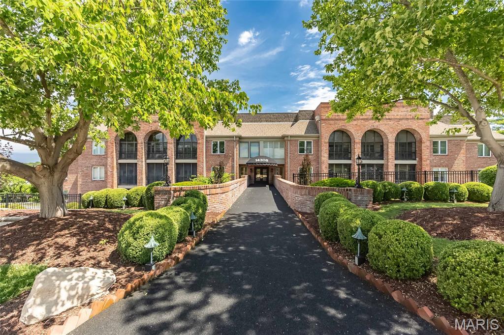 14308 Conway Meadows Court Unit: 201