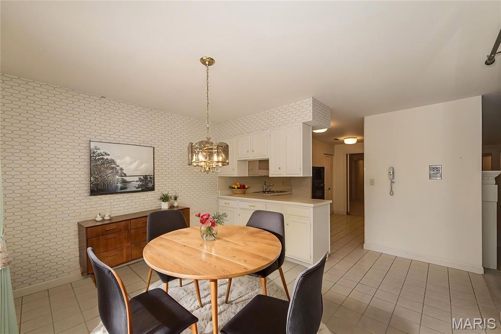 14308 Conway Meadows Court Unit: 201