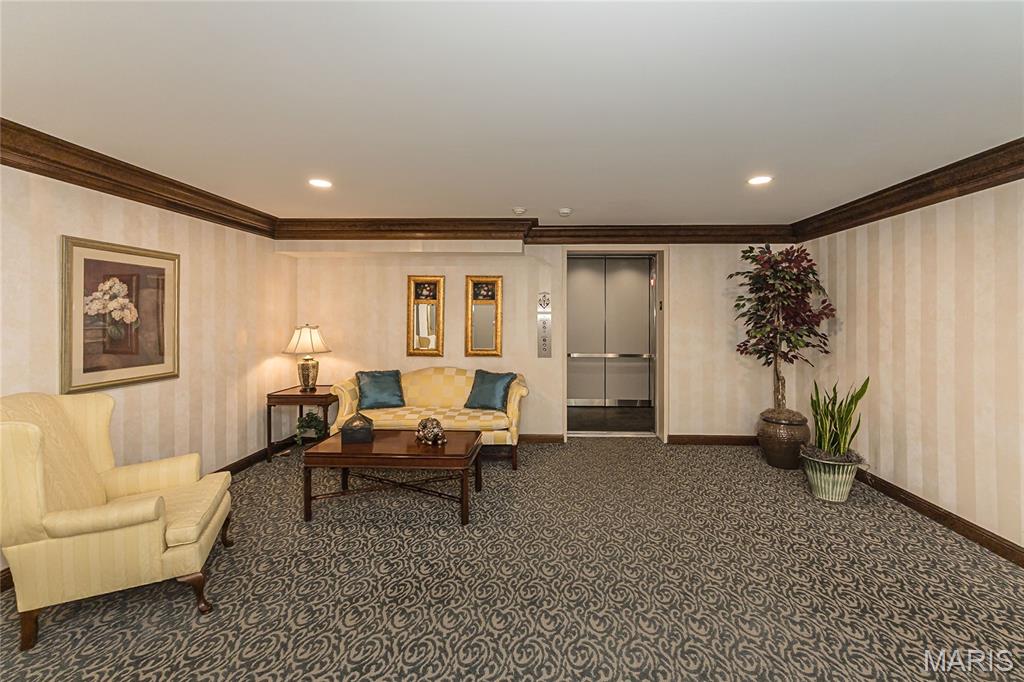 14308 Conway Meadows Court Unit: 201