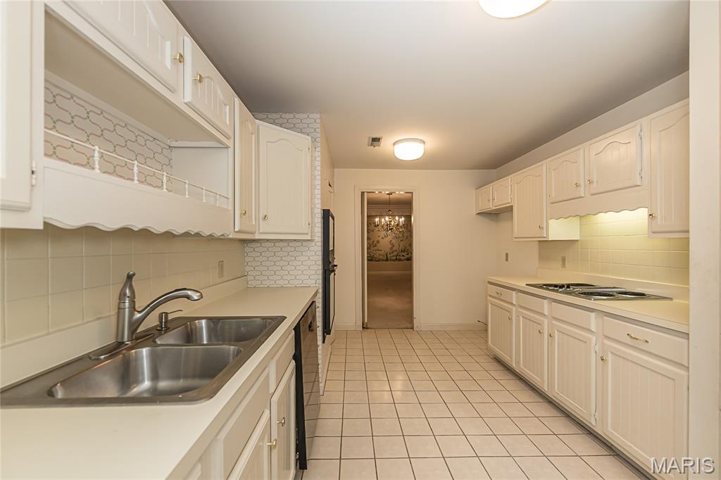 14308 Conway Meadows Court Unit: 201