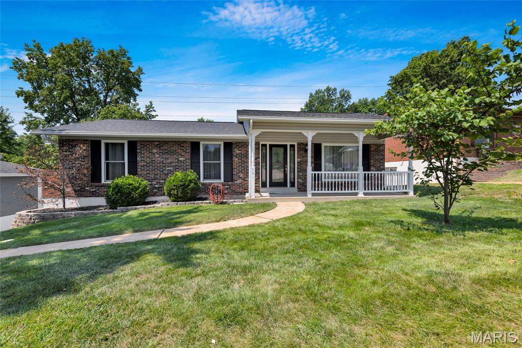 391 Crestbury Drive