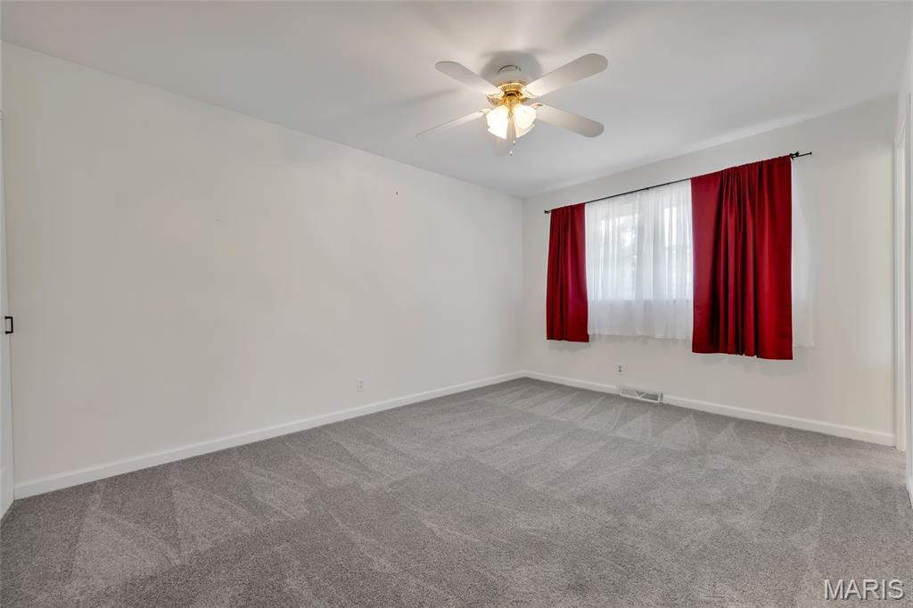 391 Crestbury Drive