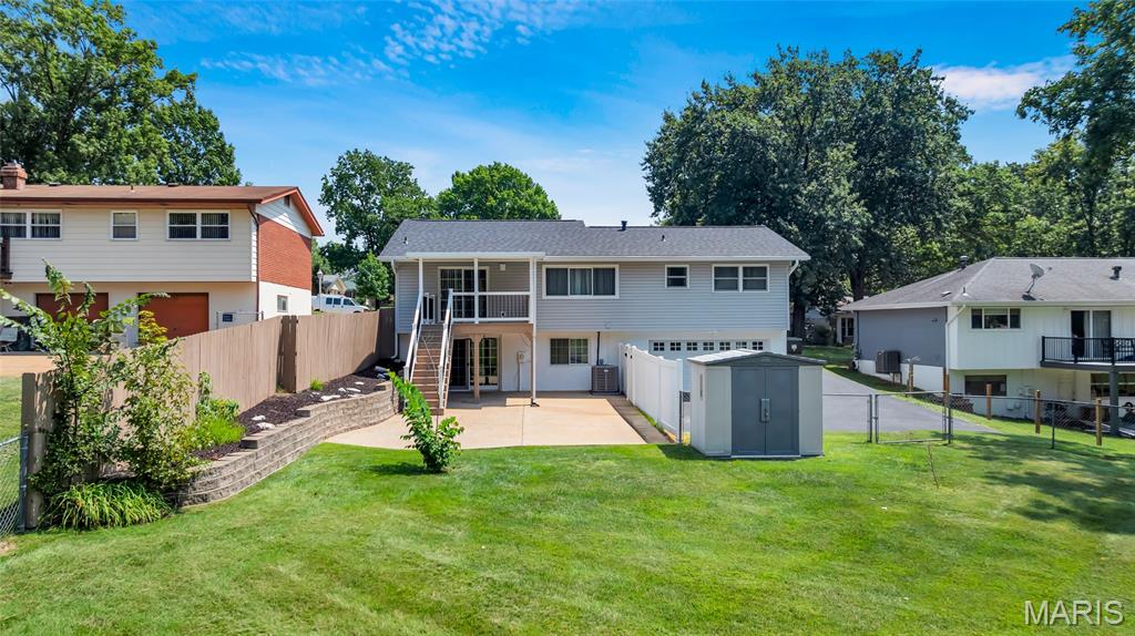 391 Crestbury Drive